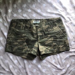 Women’s Camouflage Shorts 💚